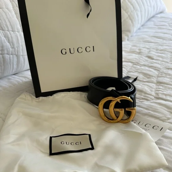 Gucci Black Belt with Gold GG Emblem - Picture 7 of 10